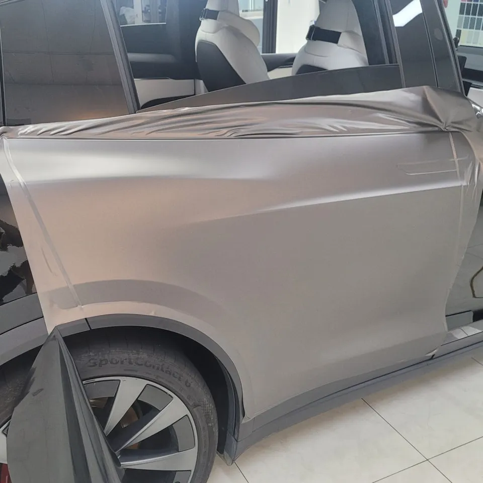 Tesla Model Xのカーラッピング事例 施工写真 6