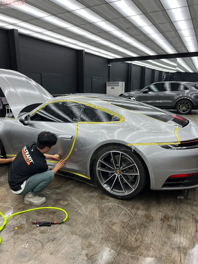 Porsche 911 PPF施工事例|費用目安と仕上がり 施工写真 3-1