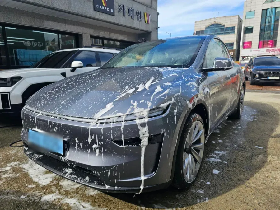 Tesla Model Y Window Tinting Review — Enhanced Style & Comfort photo 7