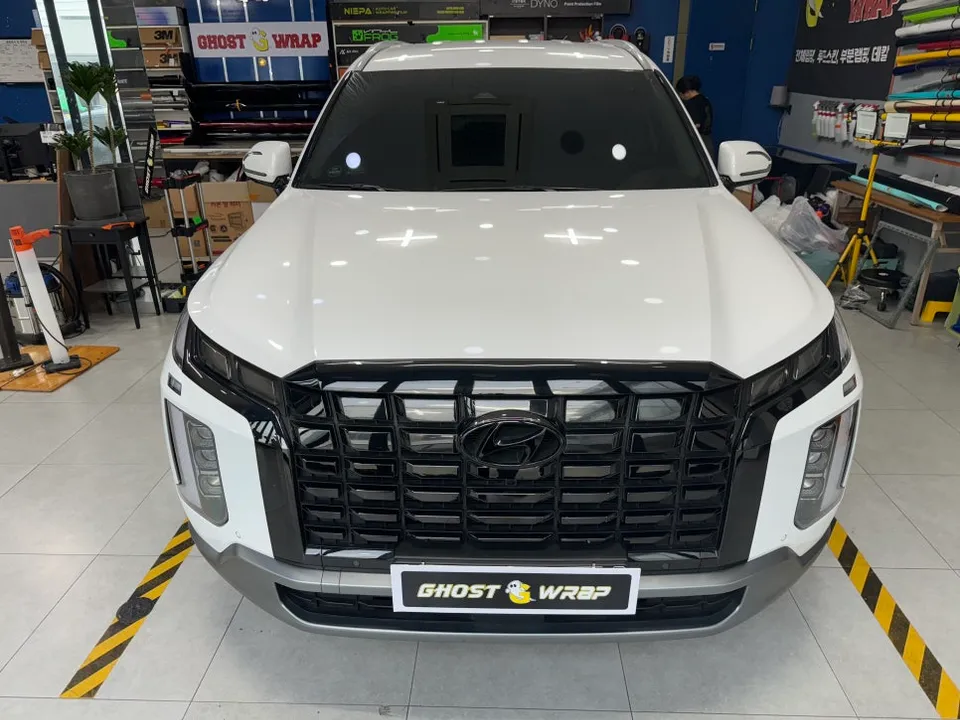 Hyundai Palisadeのカーラッピング事例|費用目安・仕上がり 施工写真 1-1