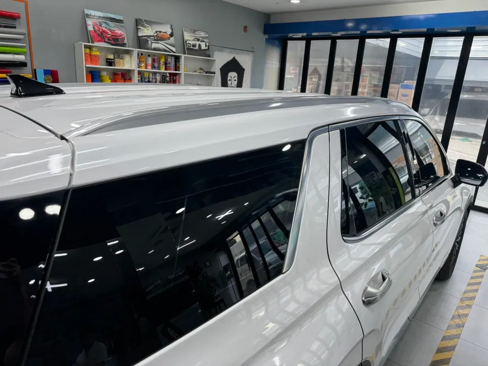 Hyundai Palisadeのカーラッピング事例|費用目安・仕上がり 施工写真 3-3