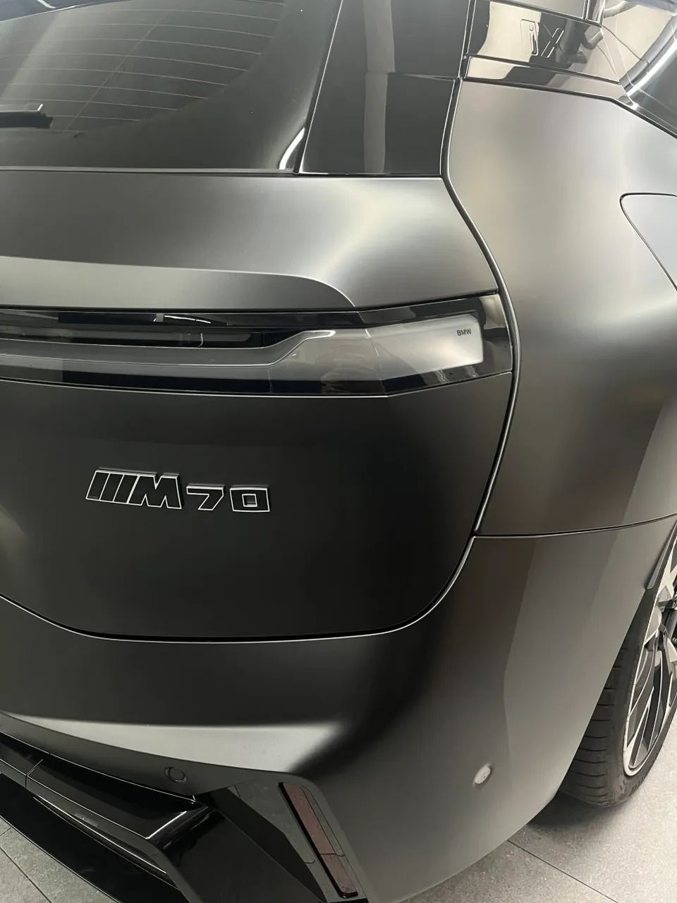 BMW iX M70 ppf - BMW iX M70 PPF Review: Matte Finish Protection photo 5