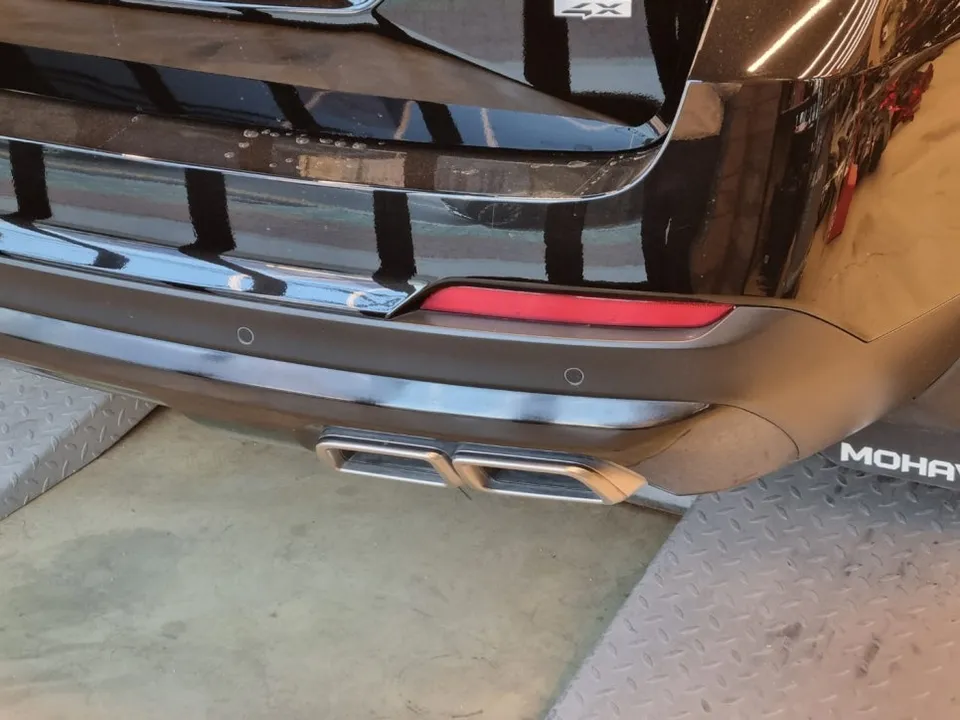 Kia Mohave The Master body kit - Kia Mohave The Master Body Kit Installation Review photo 3