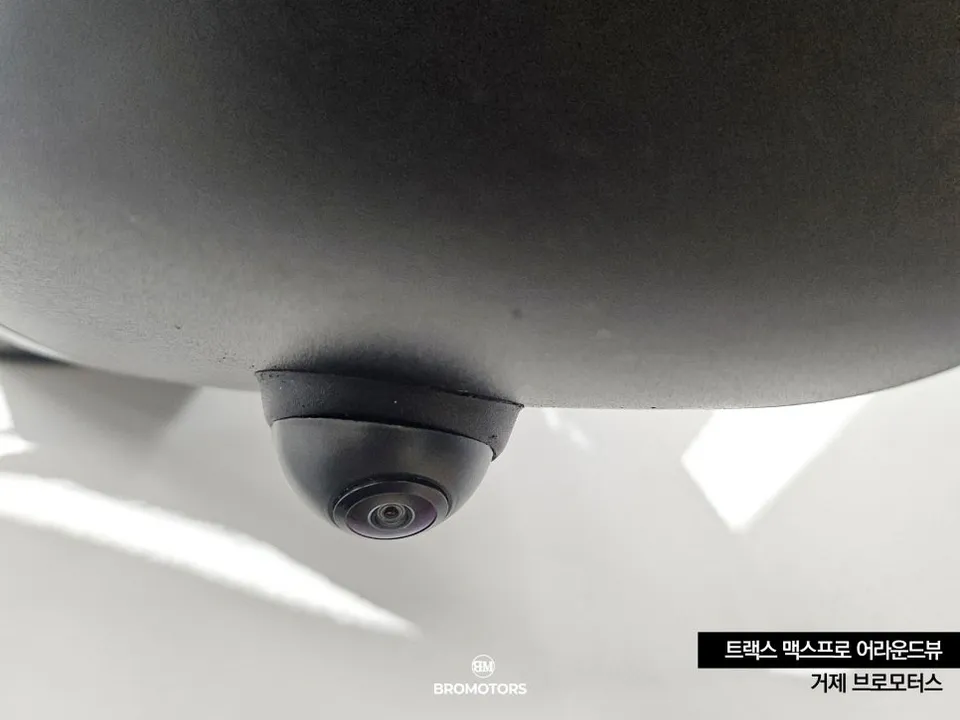 Chevrolet Trax Crossover surround view camera - Chevrolet Trax Crossover 360 Camera Review: Cost & Results photo 4