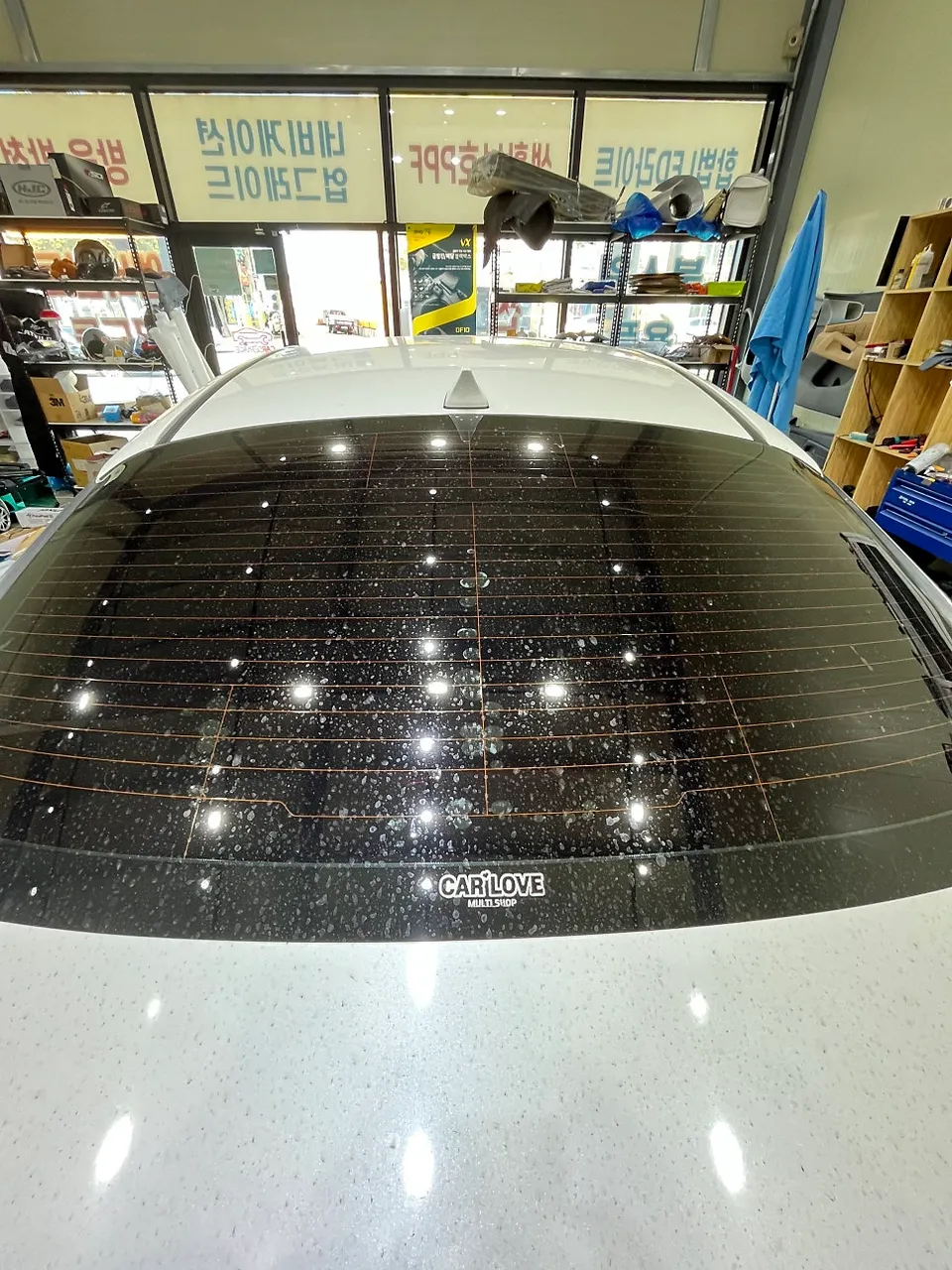 Kia K5のカーフィルム施工事例 施工写真 4