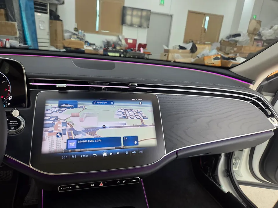 Mercedes-Benz E-Class W214 android head unit - Mercedes-Benz E-Class W214 Android Head Unit Review photo 4