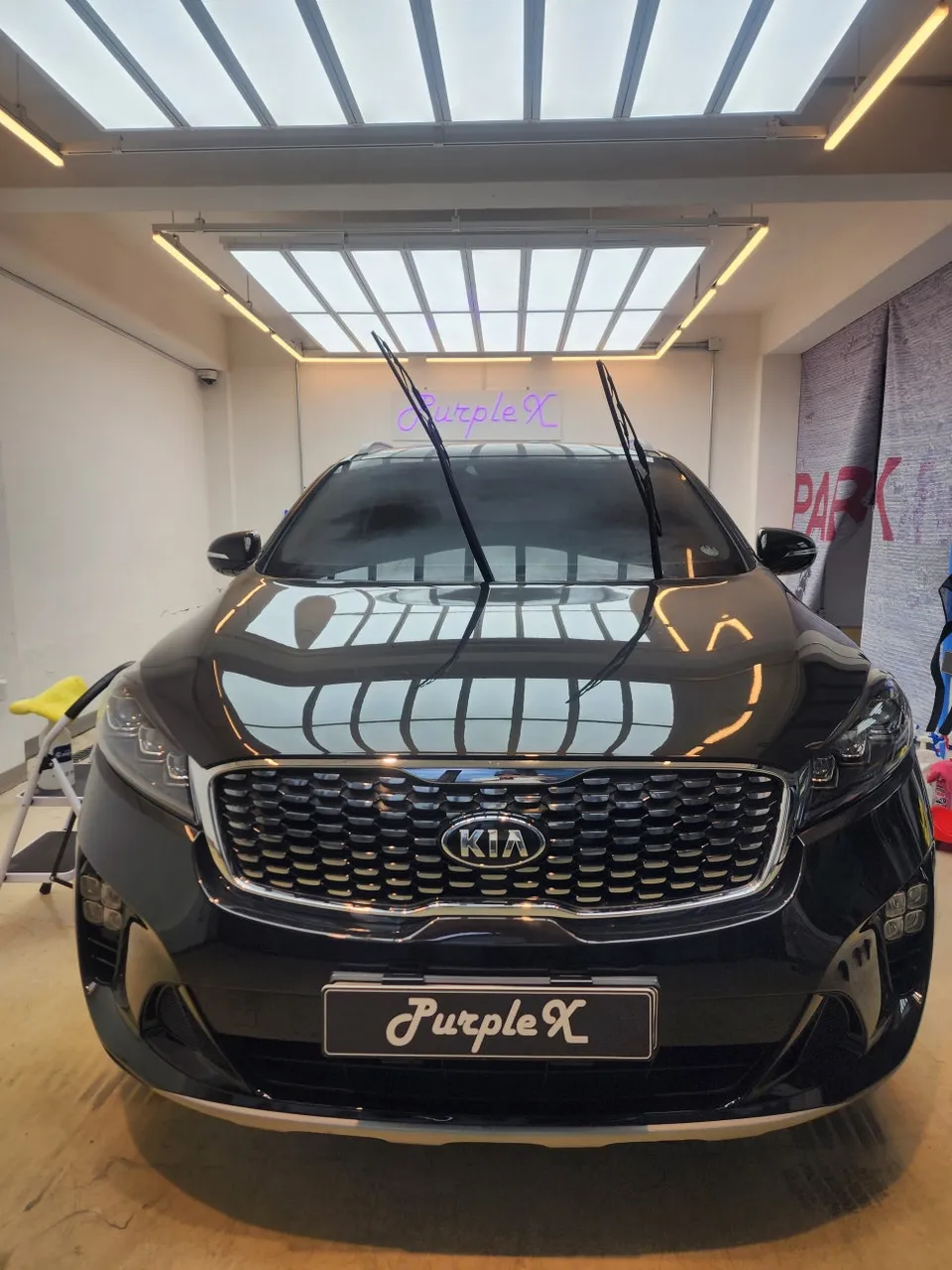 Kia Sorentoのカーフィルム施工事例 施工写真 2