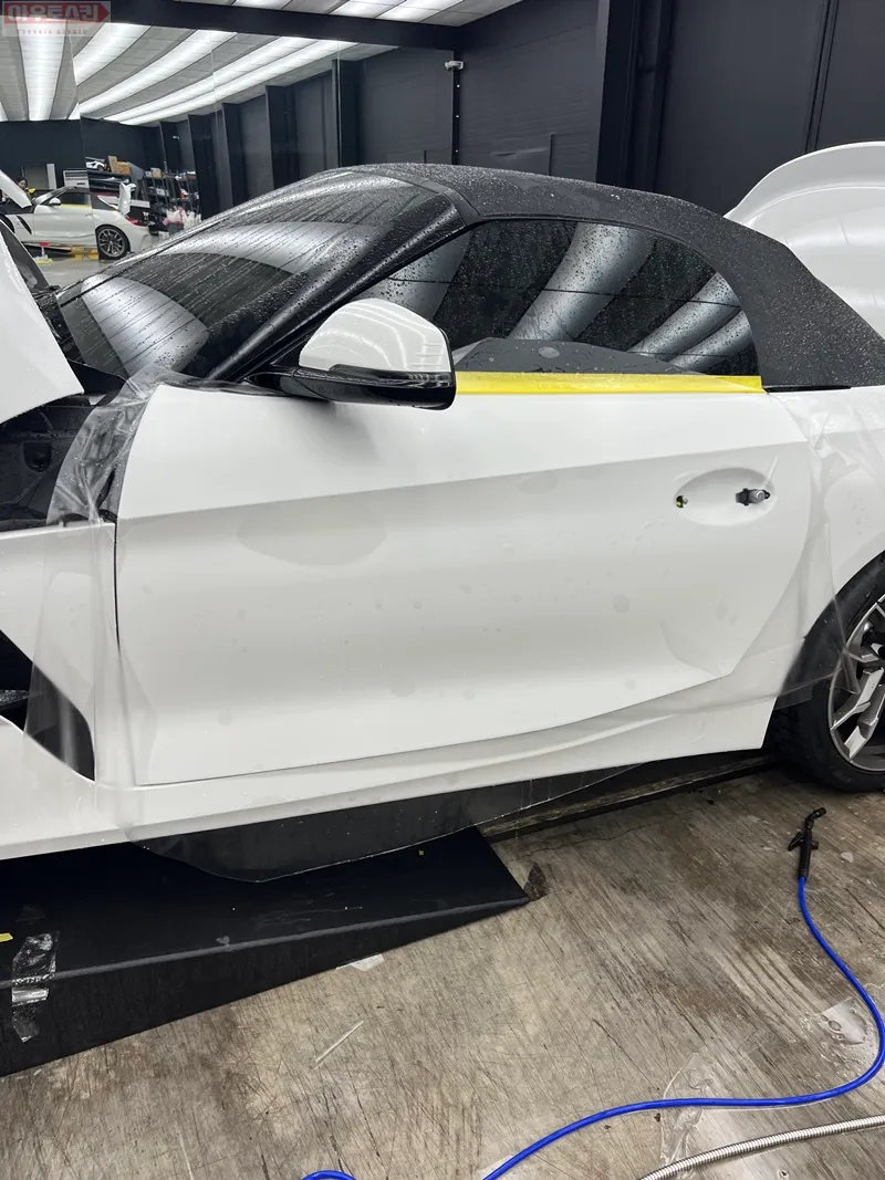 BMW Z4の無光PPF施工事例｜費用目安・仕上がり 施工写真 1-3