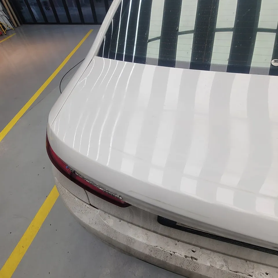 BMW 3 Series G20 vinyl wrap - BMW 3 Series G20 Vinyl Wrap Review - Enhanced Aesthetics photo 4