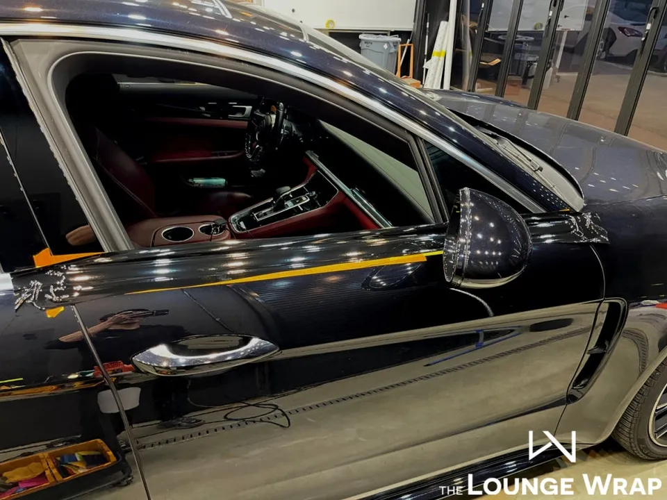 Porsche Panameraのカーラッピング事例 施工写真 6