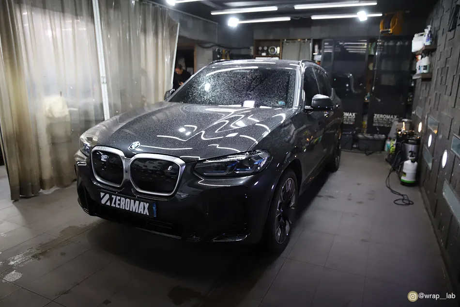 BMW iX3のPPF施工事例｜費用目安と仕上がり 施工写真 2
