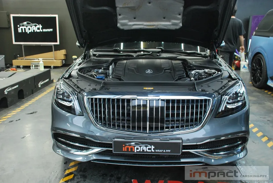 Mercedes-Benz Maybachのカーラッピング事例｜費用目安・仕上がり 写真