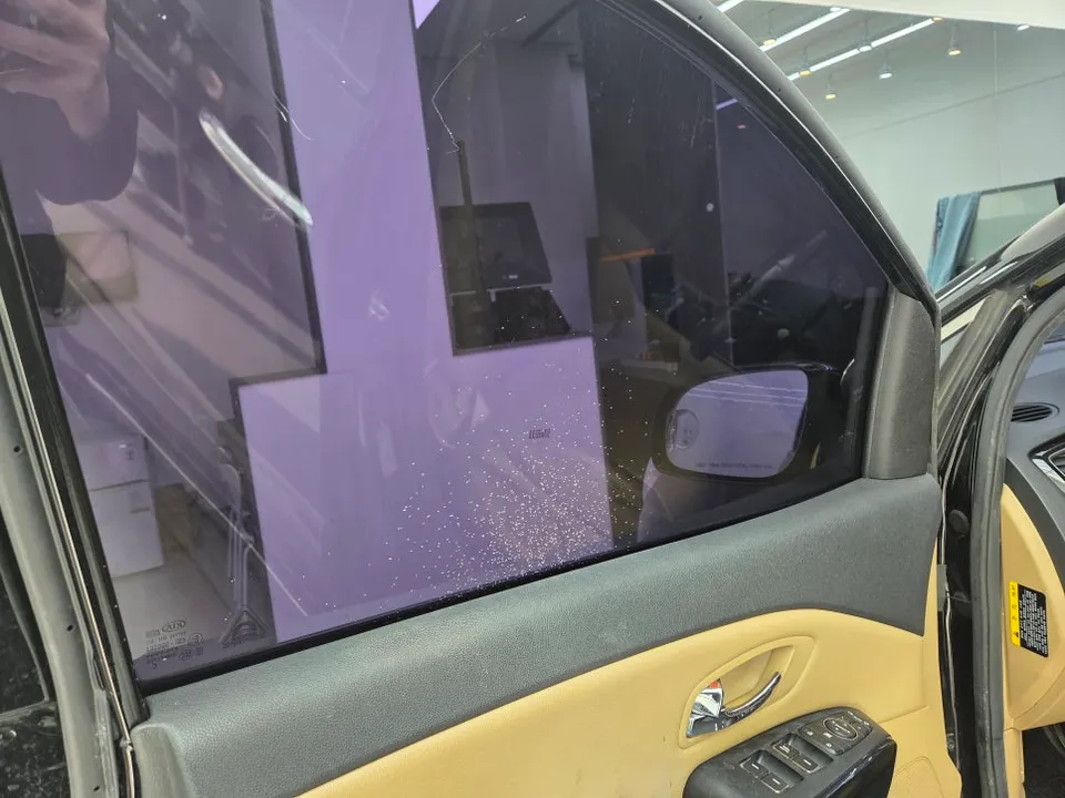 Kia Carnival window tinting - Kia Carnival Window Tinting Review: Safety Belt Damage Repair photo 5