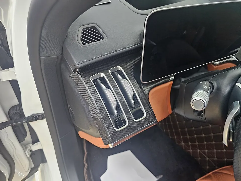 Mercedes-Benz S-ClassのPPF施工事例 施工写真 1-2