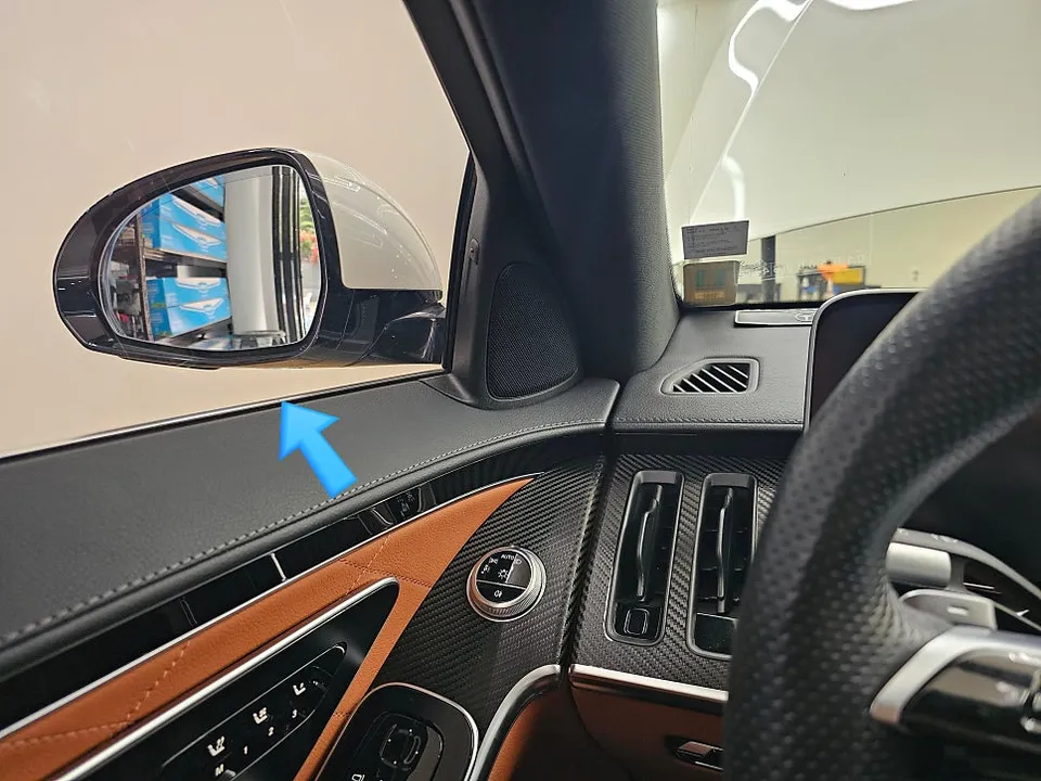 Mercedes-Benz S-ClassのPPF施工事例 施工写真 4-2