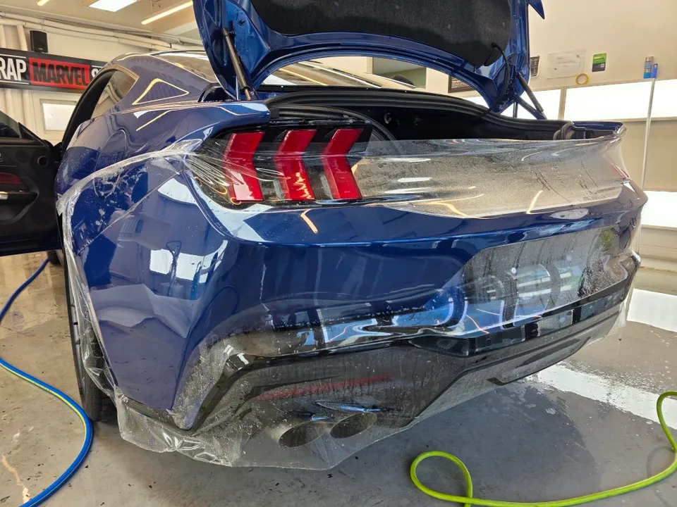 Ford Mustang PPF施工事例|韓国での実例と費用目安 施工写真 3-2