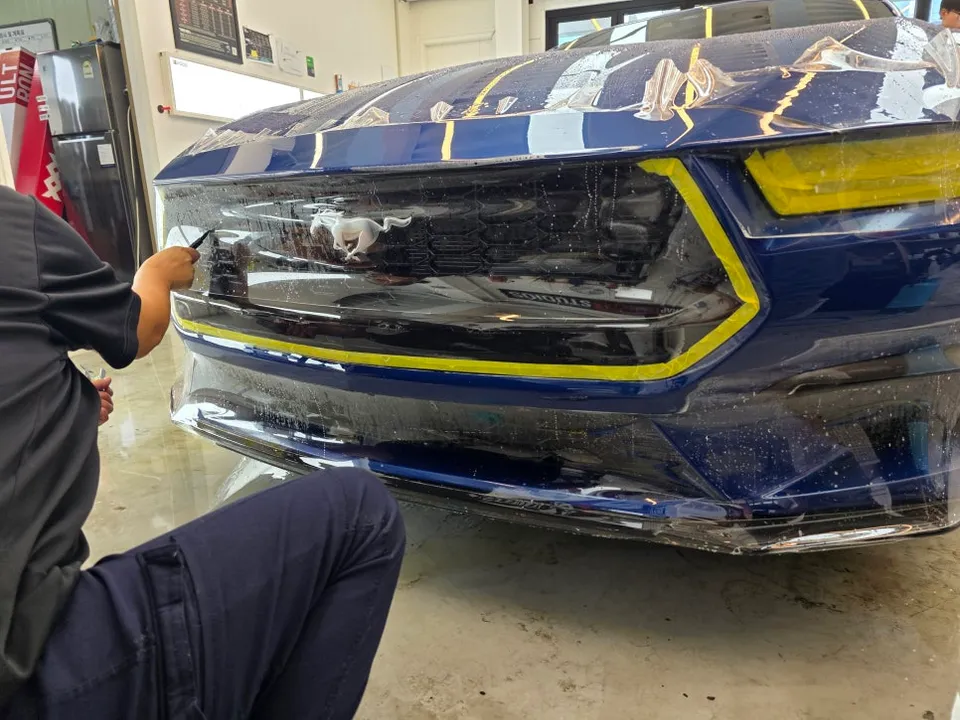 Ford Mustang PPF施工事例|韓国での実例と費用目安 施工写真 3-3
