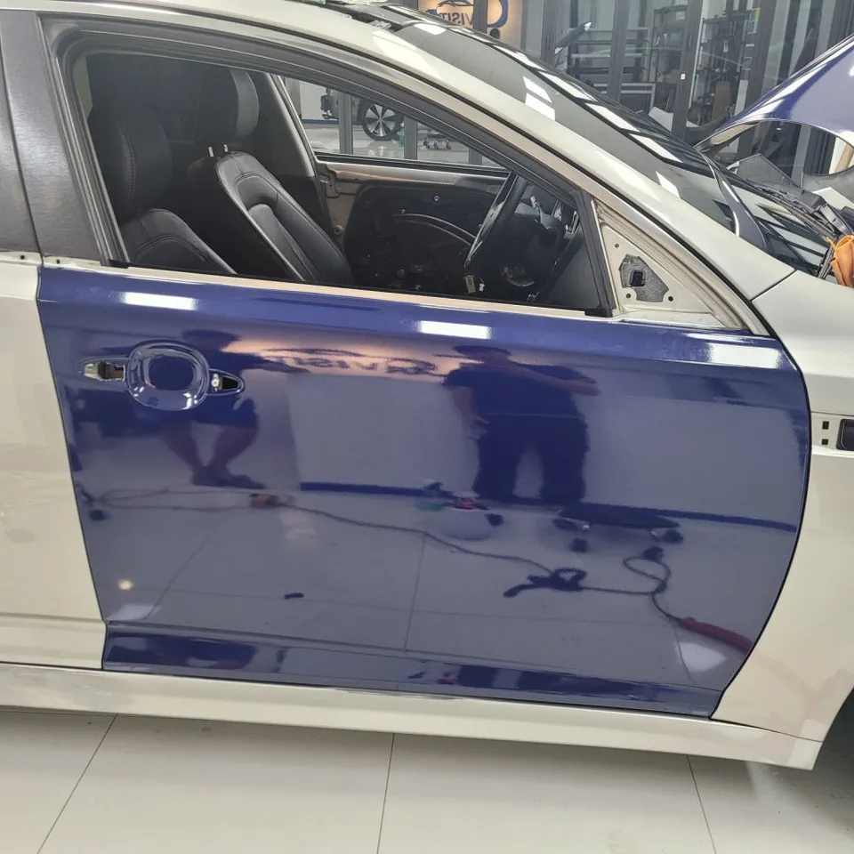 Kia K5 1st Genのカーラッピング事例 施工写真 3-2