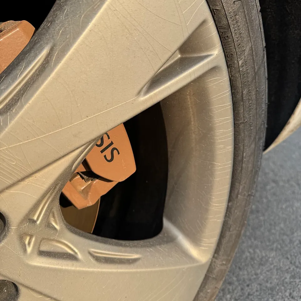 Genesis GV80 wheel repair - Genesis GV80 Wheel Repair Review — Cheap Powder Coating Risks photo 4