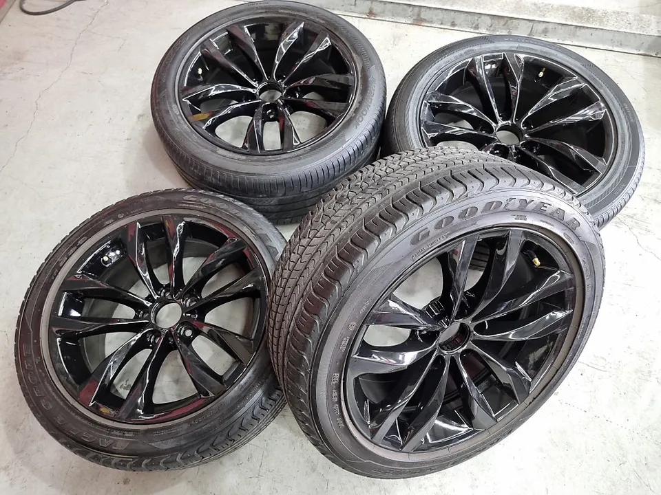 BMW 5 Series F10 wheel repair - BMW 5 Series F10 Wheel Repair & Painting Review photo 3