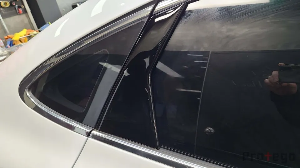 Hyundai SonataのPPF施工事例|BCピラー再施工の理由 施工写真 1-3
