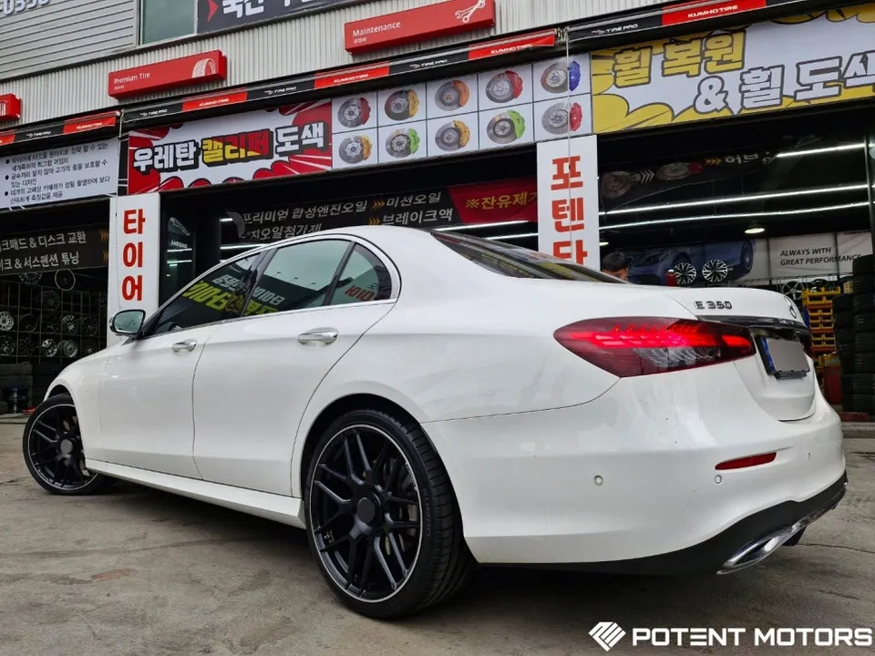 Mercedes-Benz S63 AMGのカーラッピング事例|費用目安・仕上がり 施工写真 1-3