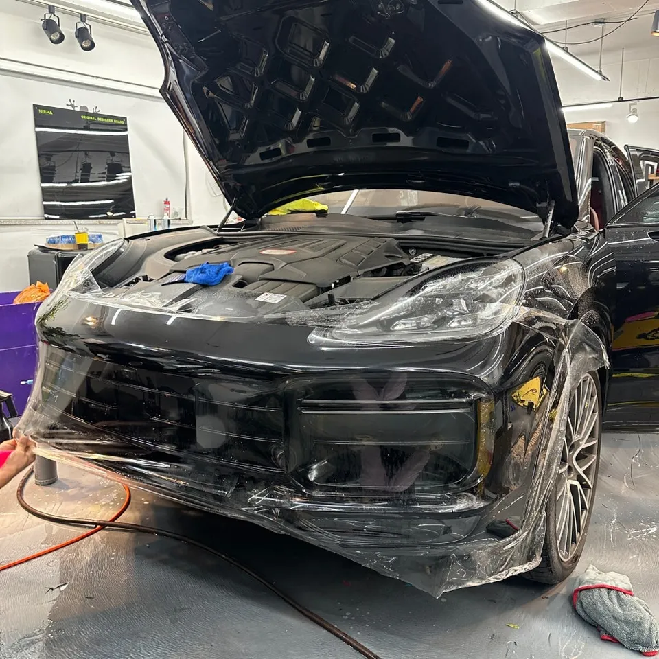 Porsche Cayenne PPF施工事例|費用目安と仕上がり 施工写真 2-1
