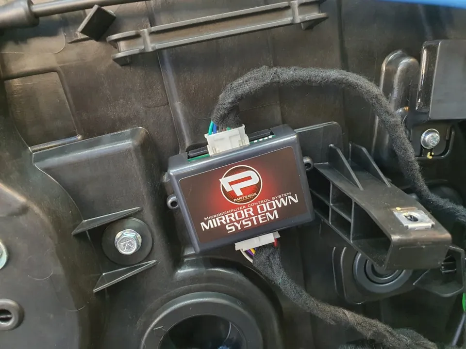 KG Mobility Torres EVX oem options - KG Mobility Torres EVX OEM Options Review — Improved Parking photo 4