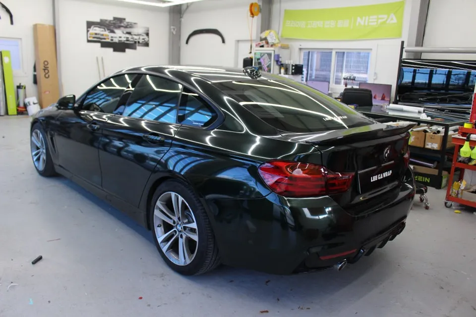 BMW 4 Series vinyl wrap - BMW 4 Series Vinyl Wrap Re-application: Brooklyn Grey Review photo 4