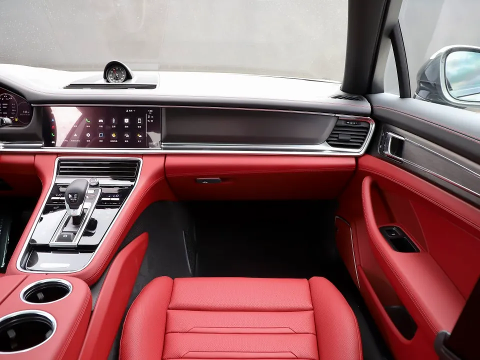 Porsche Panamera 971 android head unit - Porsche Panamera 971 CarPlay Retrofit Installation Review — Cost photo 4