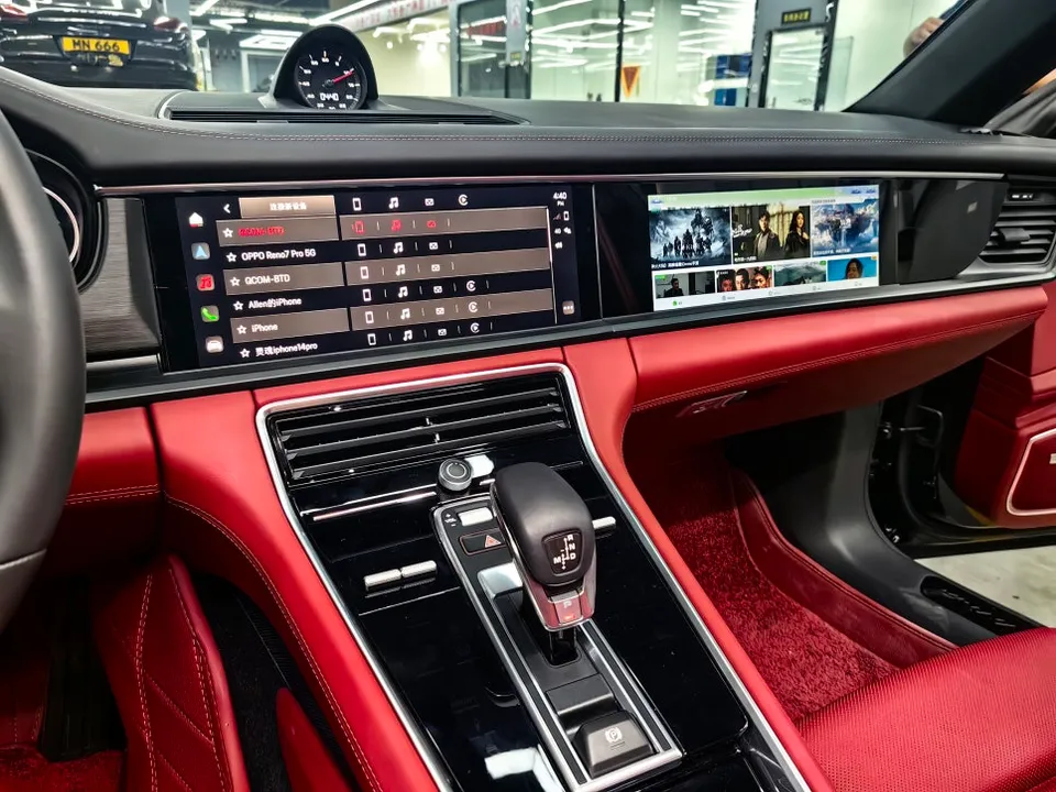 Porsche Panamera 971のAndroid Auto・CarPlay取付事例 施工写真 1-2
