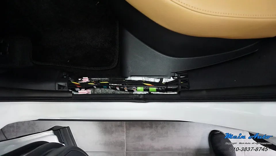 Lexus NX dash cam - Lexus NX Dash Cam Installation Review photo 4