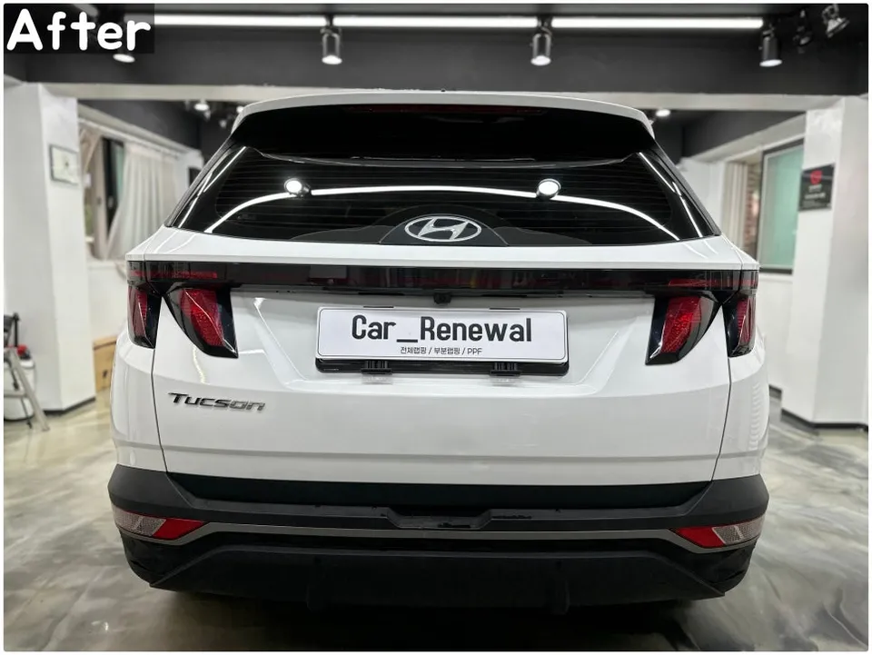 Hyundai Tucsonのカーラッピング事例|費用目安・仕上がり 施工写真 3-2