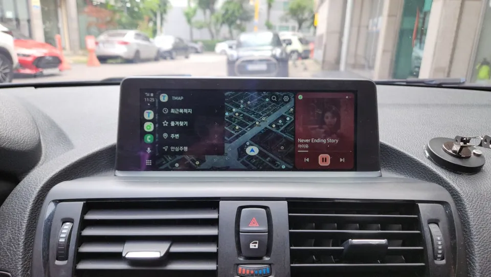 BMW 1 Series F20のAndroid Auto・CarPlay取付事例 施工写真 1-3