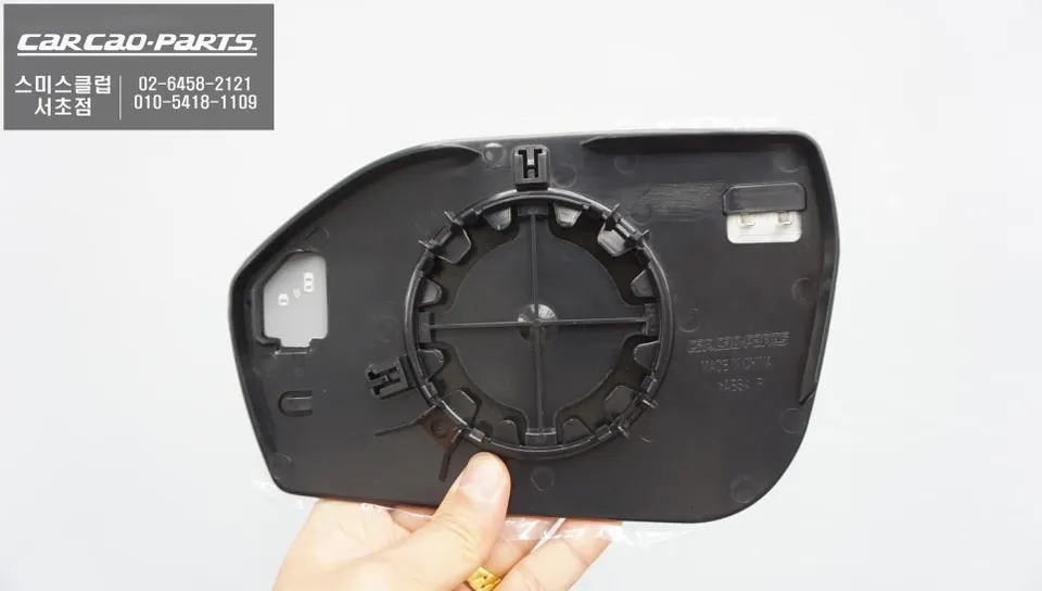 Ford Explorer 6th Gen oem options - Ford Explorer 6th Gen OEM Options Review: Blind Spot Mirrors photo 3