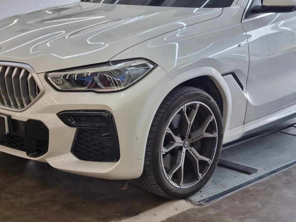 BMW X6 G06 ambient lighting - BMW X6 G06 Ambient Lighting Review: Cost & Results photo 3