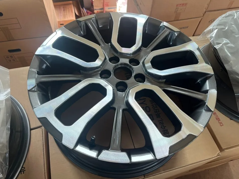 KG Mobility Torresのホイールリペア・塗装事例 写真
