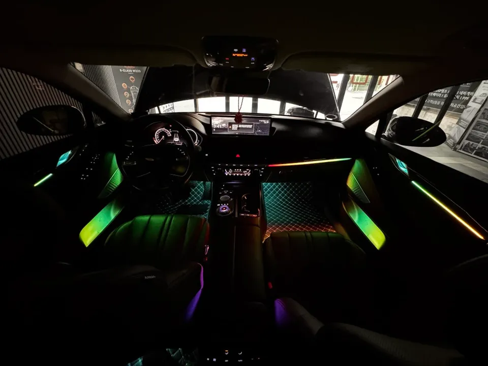 Genesis G80 ambient lighting - Genesis G80 Ambient Lighting Review — More Luxurious Than OEM photo 3