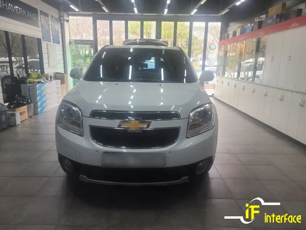 ChevroletのAndroid Auto・CarPlay取付事例 施工写真 1