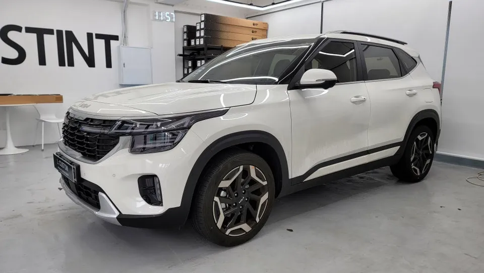 Kia Seltosのカーフィルム施工事例｜断熱・UVカット効果 施工写真 6