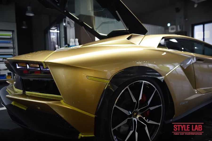 Lamborghini AventadorのPPF施工事例|費用目安・仕上がり 施工写真 2-2