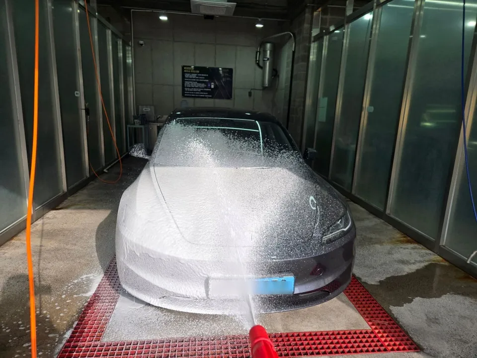 Tesla Model 3のPPF施工事例 施工写真 6