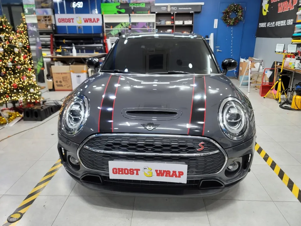 MINI Clubmanのカーラッピング事例｜デカール除去と艶復元 写真