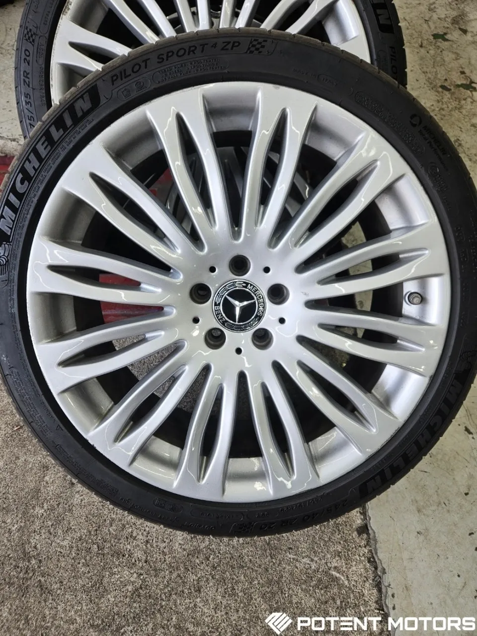 Mercedes-Benz S-Class wheel repair installation result