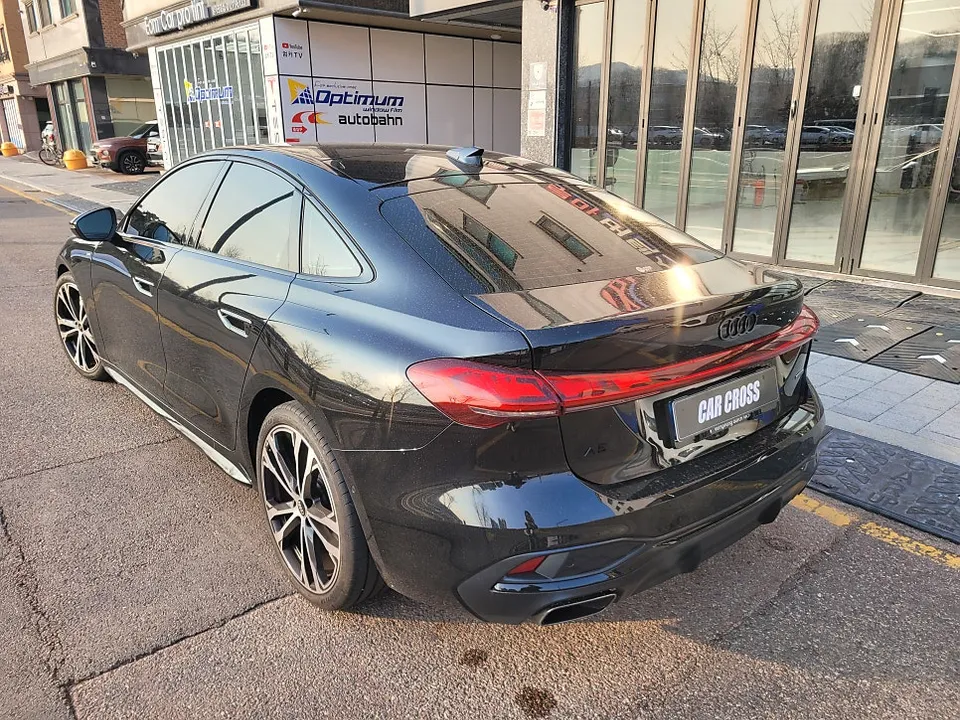 Audi A5のPPF施工事例｜費用目安と仕上がり 施工写真 3-1