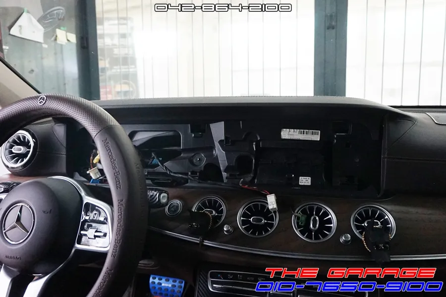 Mercedes-Benz E-Class W213 android head unit - Mercedes-Benz E-Class W213 Android Head Unit Touch Upgrade photo 3
