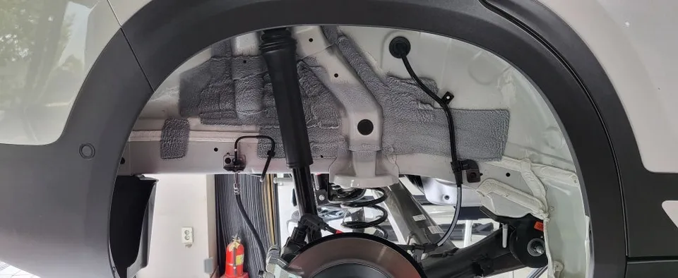 Kia Seltos soundproofing - Kia Seltos Soundproofing Review: Cost & Road Noise Reduction photo 5
