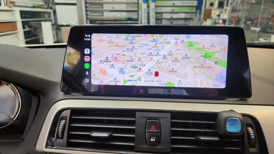 BMW 1 Series F20のAndroid Auto・CarPlay取付事例 施工写真 2-2