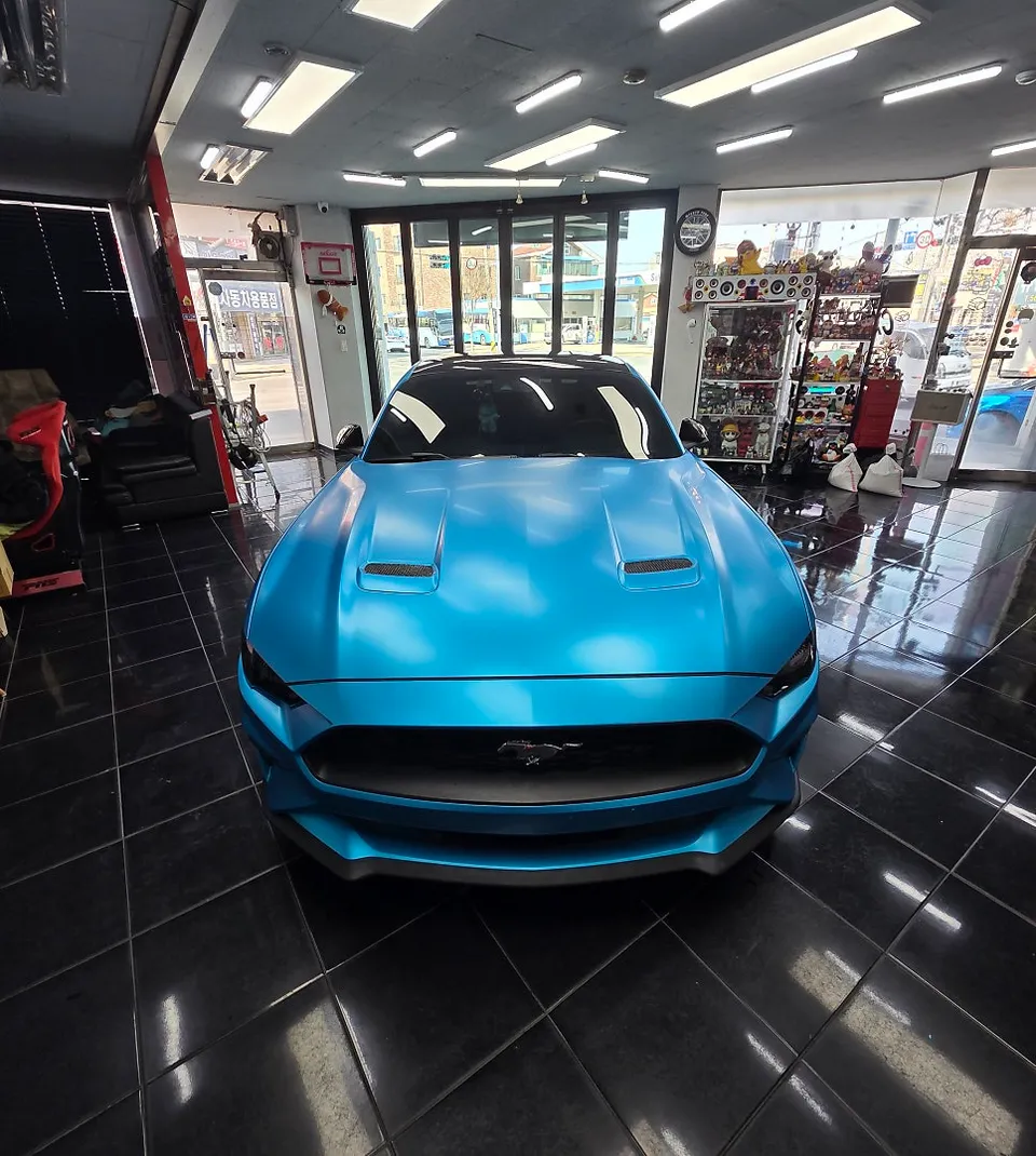 Ford Mustangのカーラッピング事例｜費用目安・仕上がり 施工写真 3-3