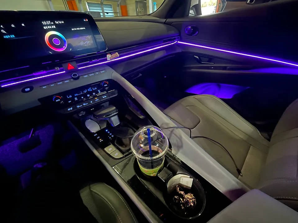 Hyundai Elantra CN7 ambient lighting - Hyundai Elantra CN7 Ambient Lighting Review - Cost & Results photo 3